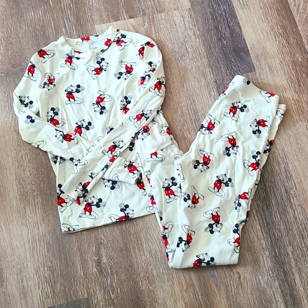 Gap kids size 10 Mickey Mouse Pajama set